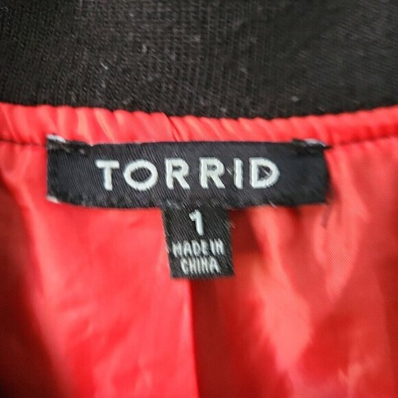 TORRID Black Whatever 92 Love Oh Yeah Patch Bomber Zip Up Jacket Coat Size 1/XL - Picture 4 of 15